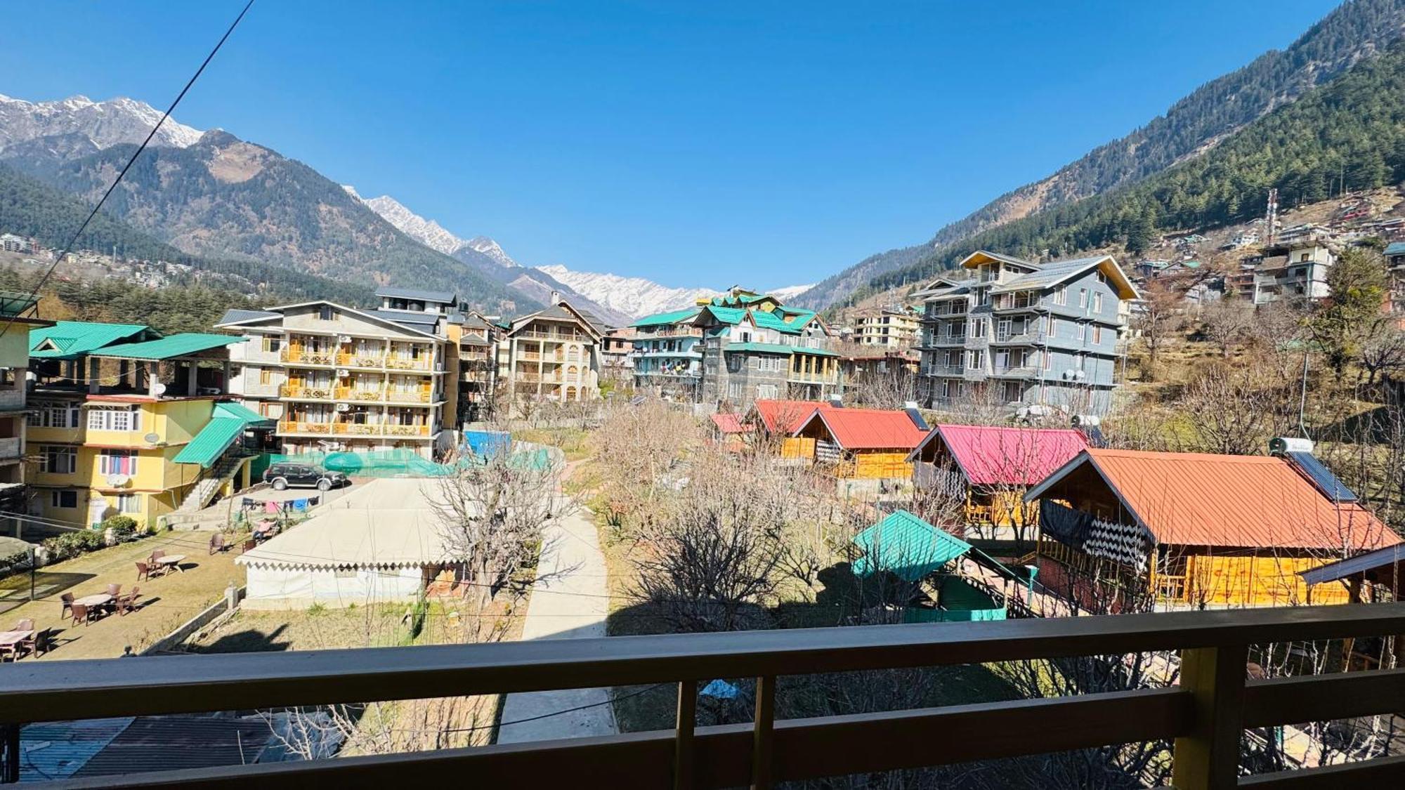 The Midnight Garden Manali Hotel Buitenkant foto