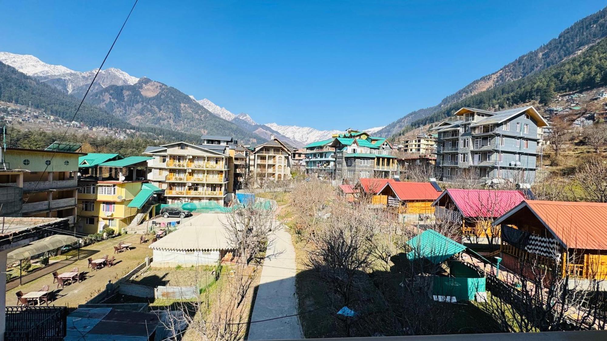 The Midnight Garden Manali Hotel Buitenkant foto